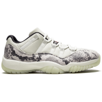 Кроссовки Nike Air Jordan 11 Retro Low LE Snakeskin Light Bone бежевые